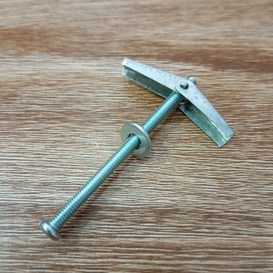 Tắc kê nở sắt
