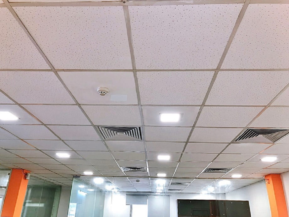 Tấm sợi khoáng nào tối ưu cho môi trường có độ ẩm cao? tam-soi-khoang-nao-toi-uu-cho-moi-truong-co-do-am-cao-3